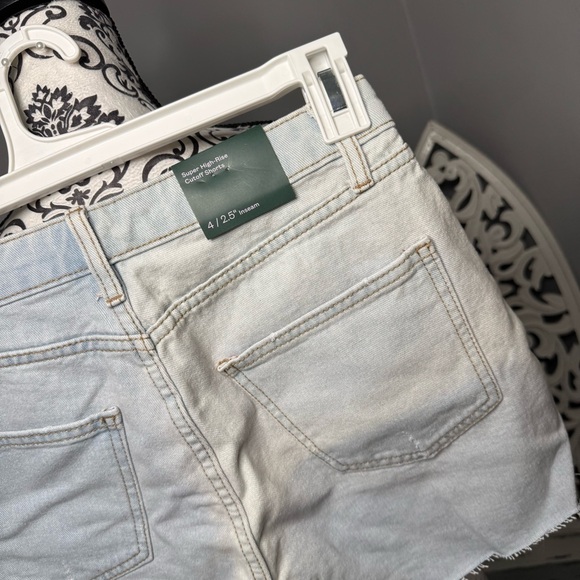 Wild Fable Super High Rise Cut Off Short Two Tone Light Wash Size 4 NWT Boho - Picture 9 of 12
